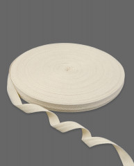 Лента киперная ш.1,5см 3,8гр/м.п. (45м)